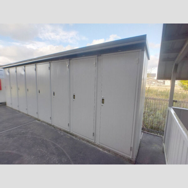 現地周辺 (トランクルーム)