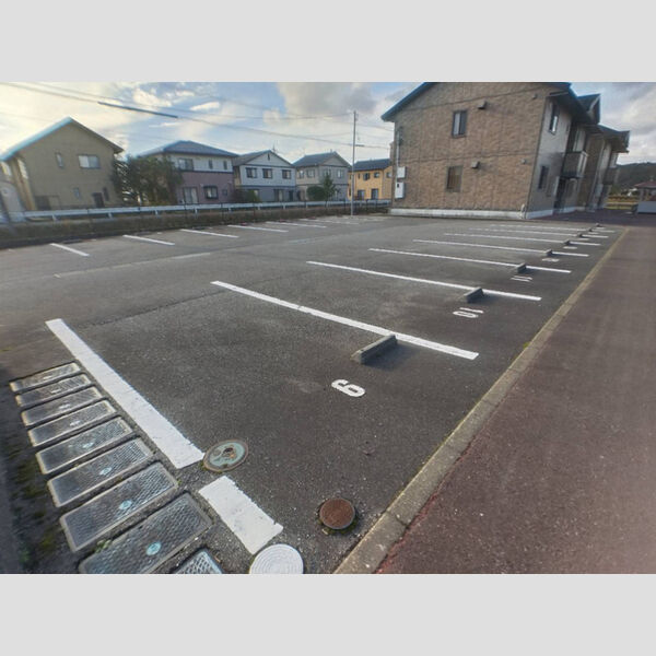 駐車場 (駐車場)