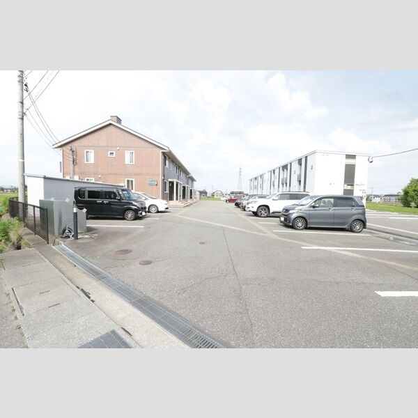 駐車場 (駐車場)