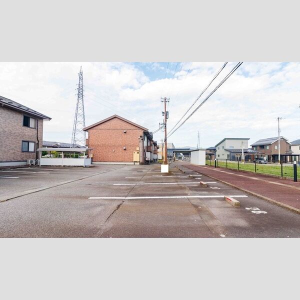 駐車場 (駐車場)