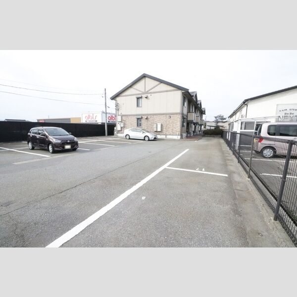 駐車場 (駐車場)