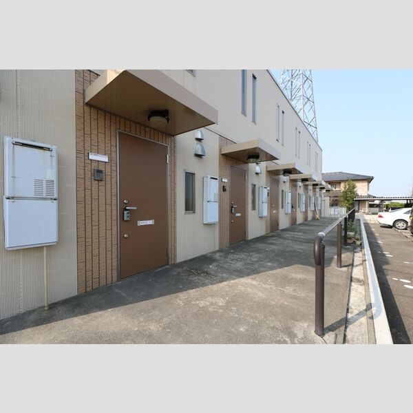 エントランス (エントランス)