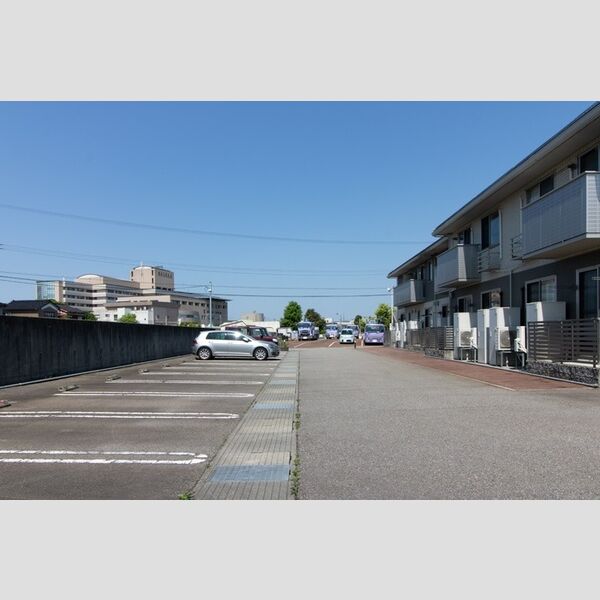 駐車場 (駐車場)