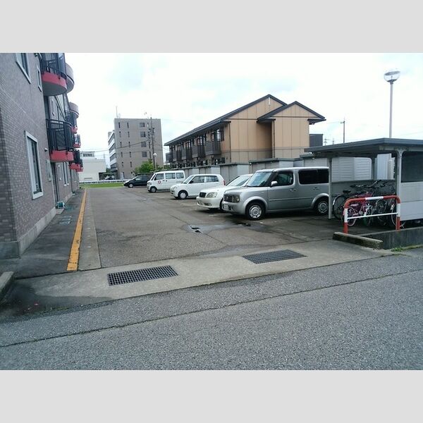 駐車場 (融雪付き駐車場)