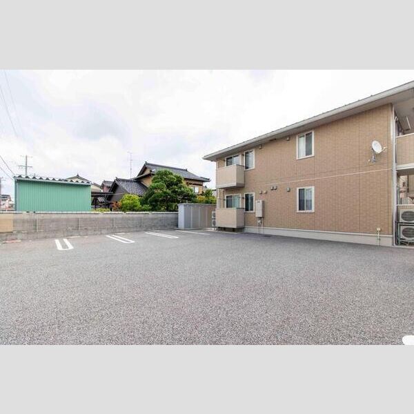 駐車場 (駐車場)