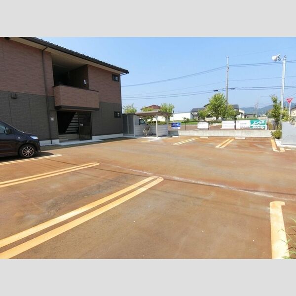 駐車場 (駐車場)