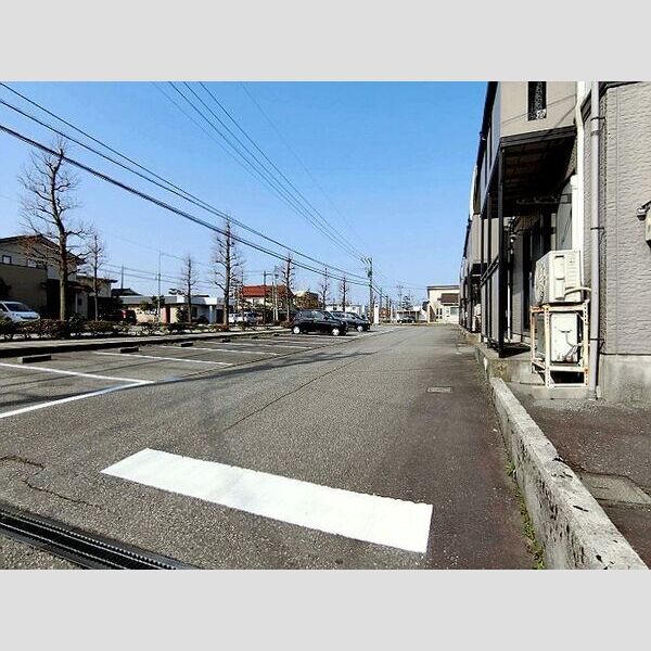 駐車場 (駐車場)