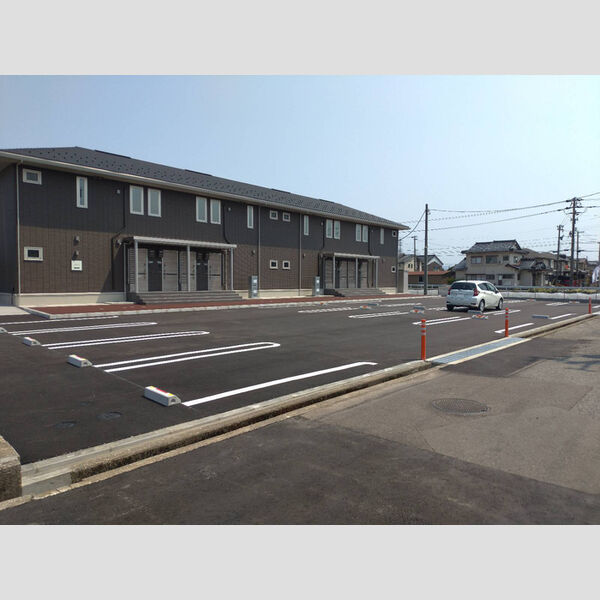 駐車場 (駐車場)