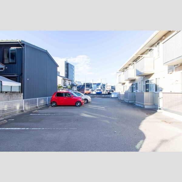 駐車場 (駐車場)