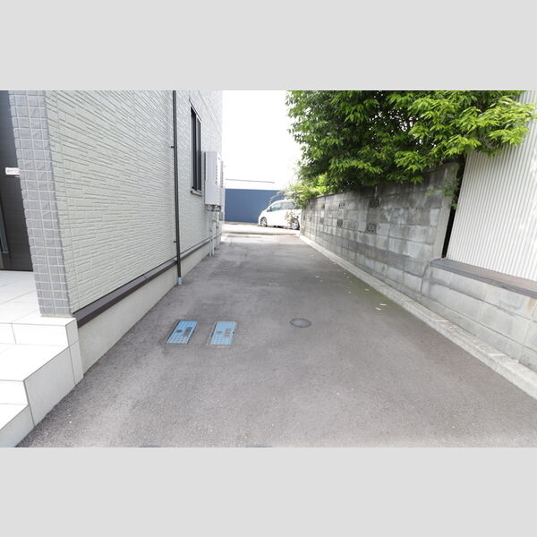 駐車場 (駐車場)