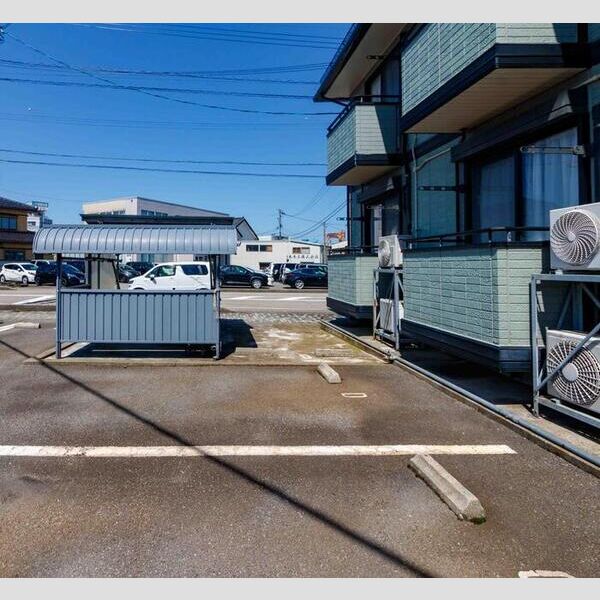 駐車場 (駐車場)