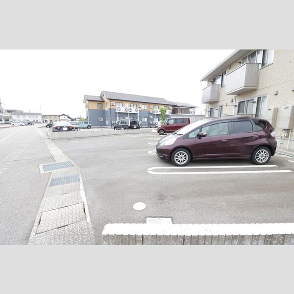 駐車場 (駐車場)