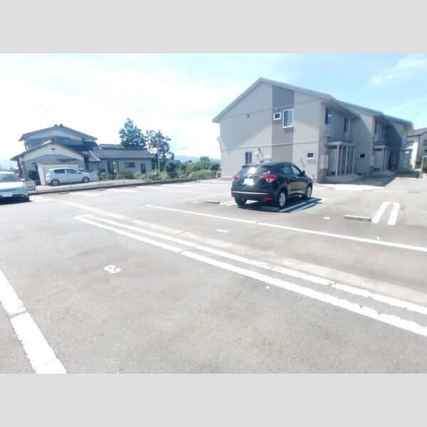 駐車場 (駐車場)