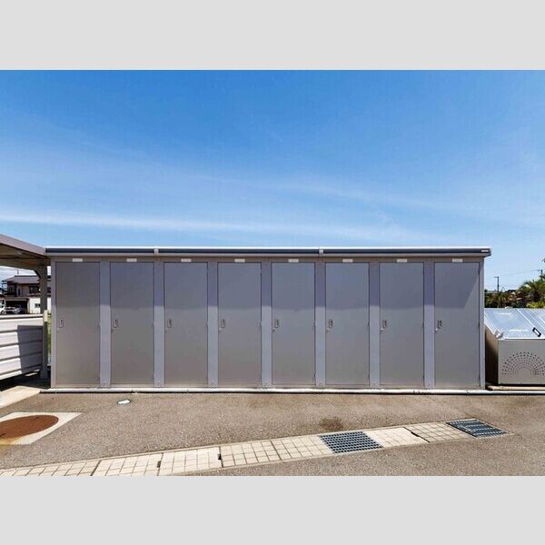 現地周辺 (トランクルーム)