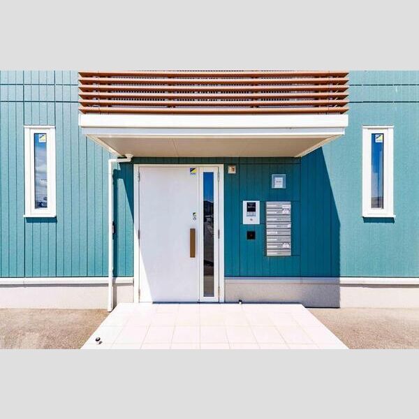 エントランス (エントランス)