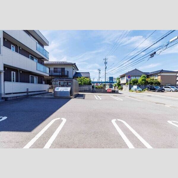 駐車場 (駐車場)