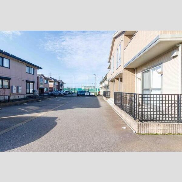 駐車場 (駐車場)