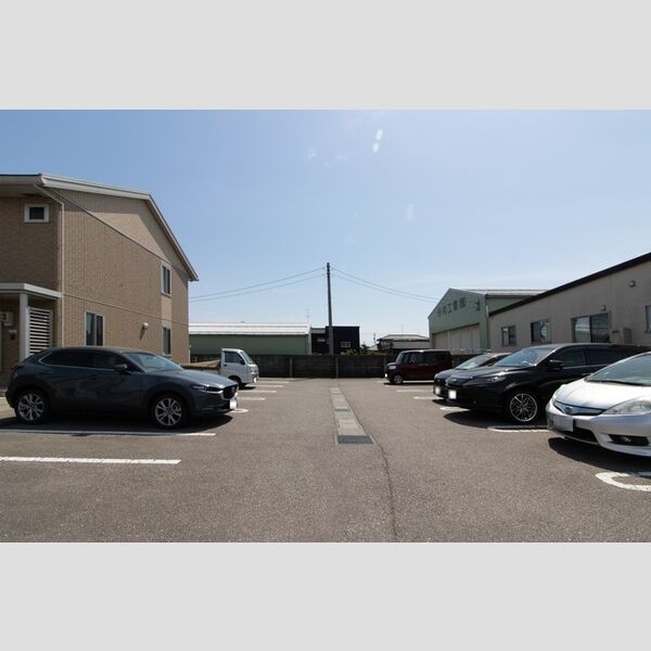 駐車場 (駐車場)