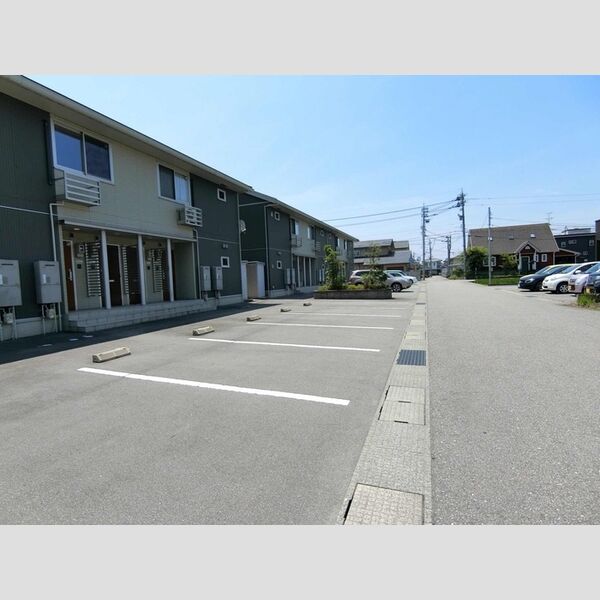 駐車場 (駐車場)