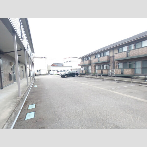 駐車場 (駐車場)