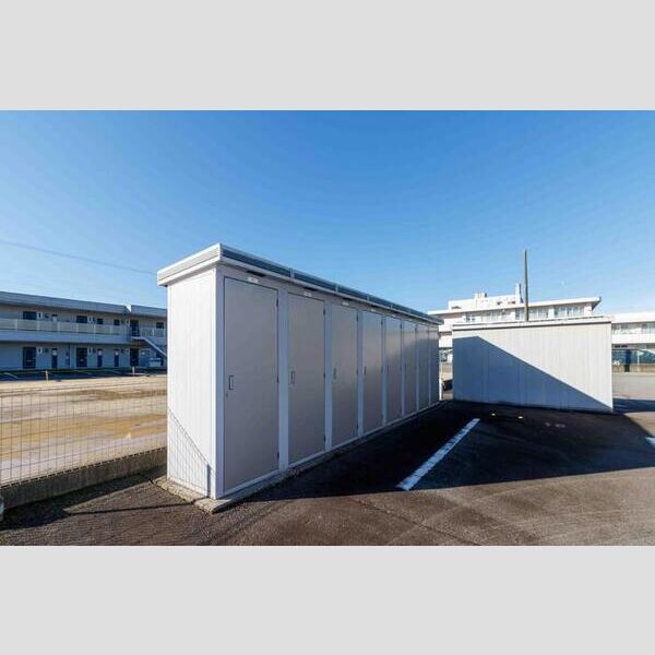 現地周辺 (トランクルーム)