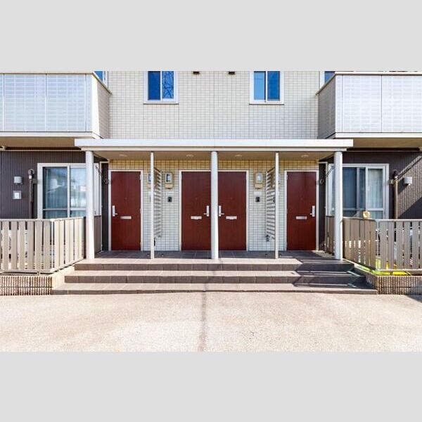 エントランス (エントランス)