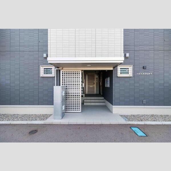 エントランス (エントランス)