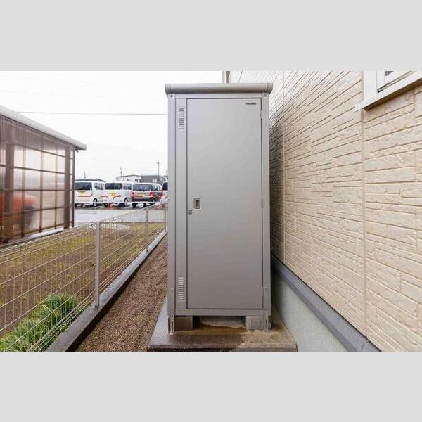 現地周辺 (トランクルーム)