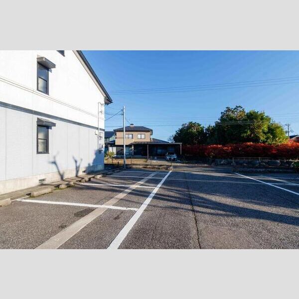 駐車場 (駐車場)