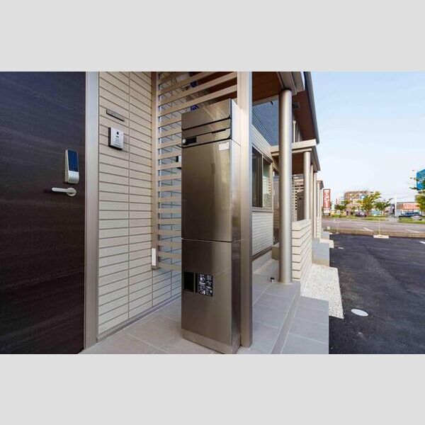 現地周辺 (宅配ボックス)