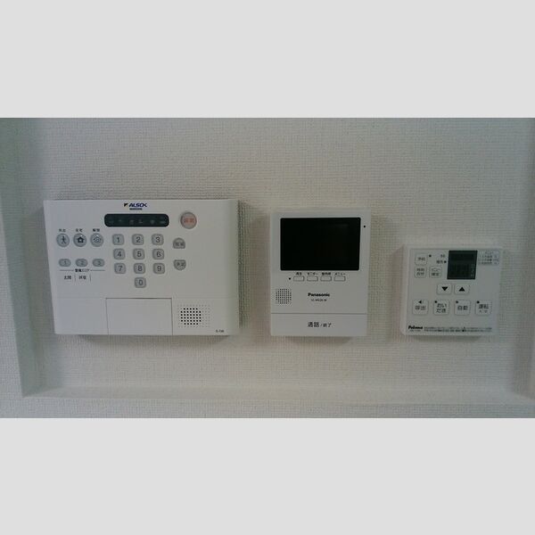 その他設備 (ALSOK・インターホン)