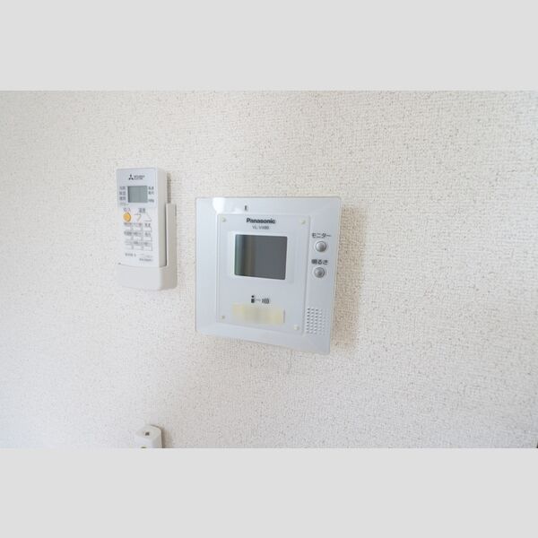 その他設備 (B207・インターフォン)
