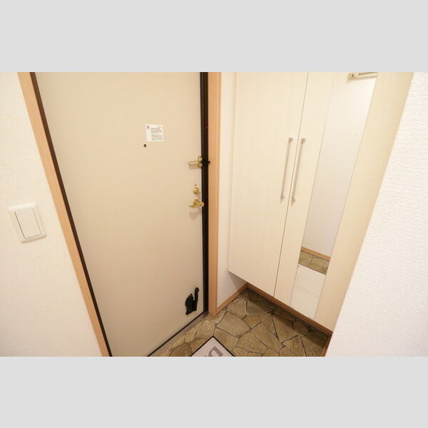 玄関 (103・玄関)