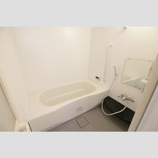 バス (103・浴室)