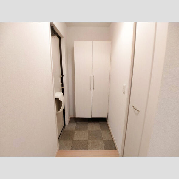 玄関 (玄関)