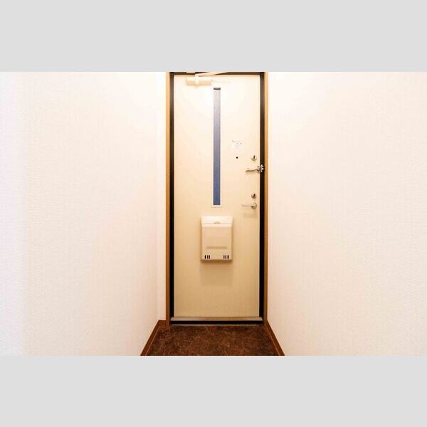 玄関 (A101・玄関)