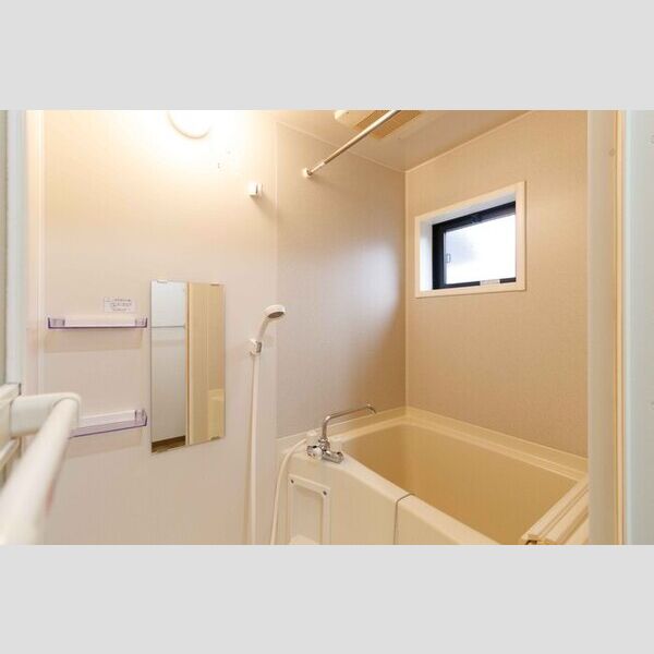 バス (A101・バス)