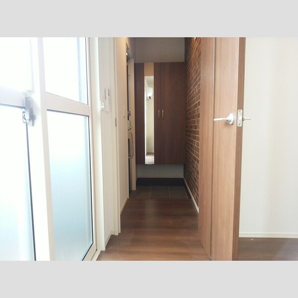 玄関 (玄関)
