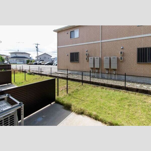 その他 (105・専用庭)