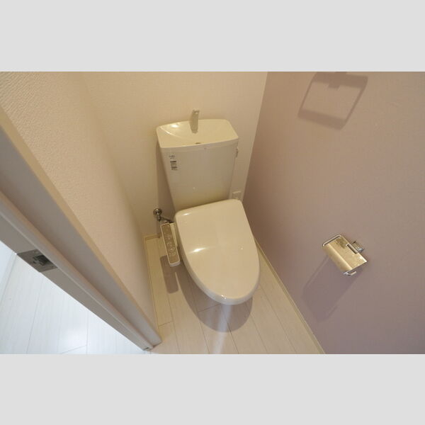 トイレ (C201・トイレ)