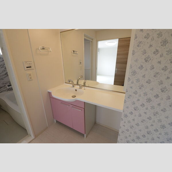 洗面所 (C201・洗面所)