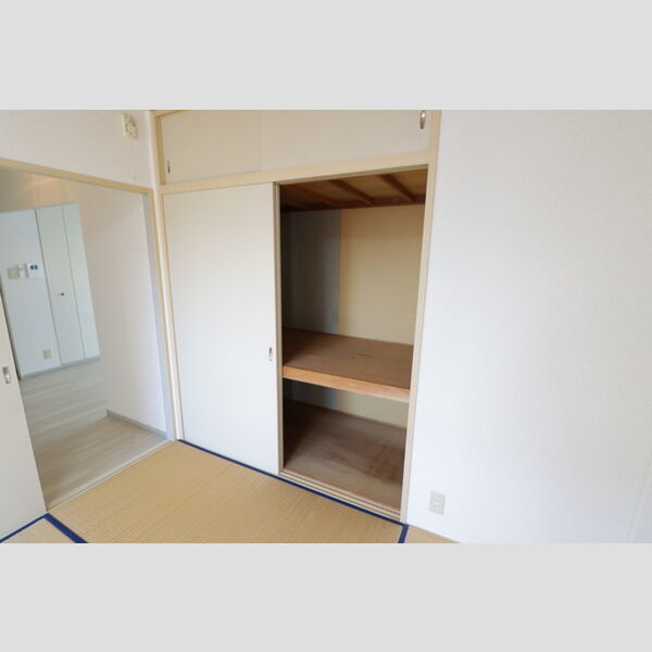 収納 (512・収納)