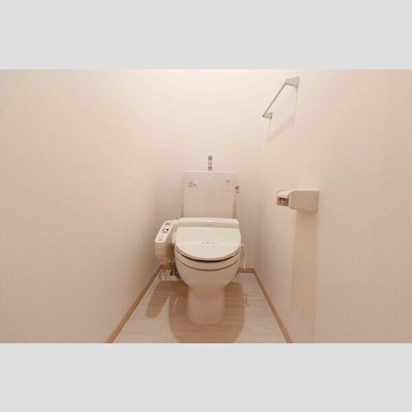 トイレ (C202・トイレ)