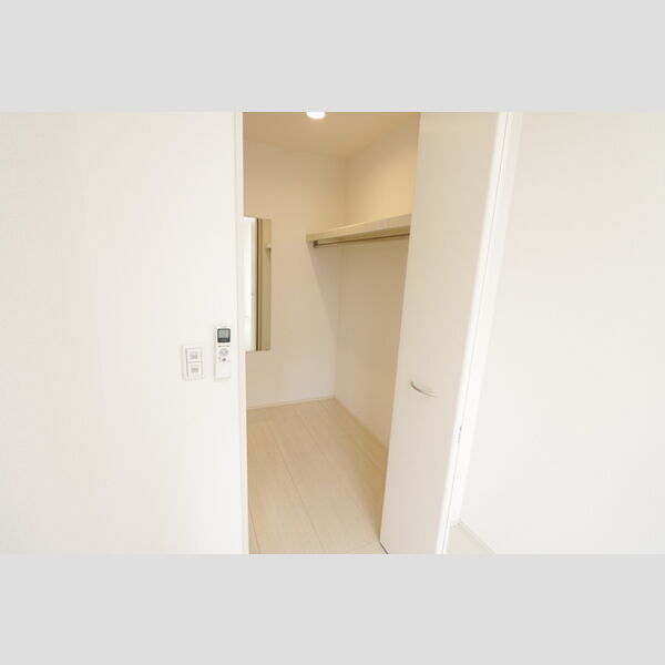 収納 (203・収納)