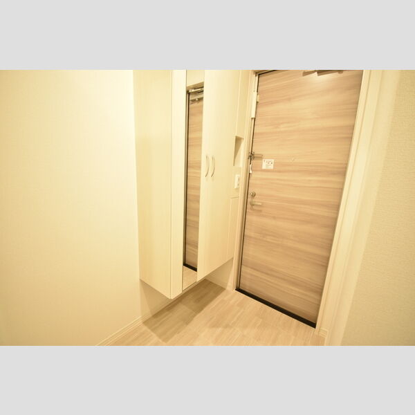 玄関 (202・玄関)