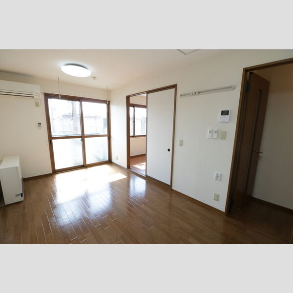 居室・リビング (D203・DK)