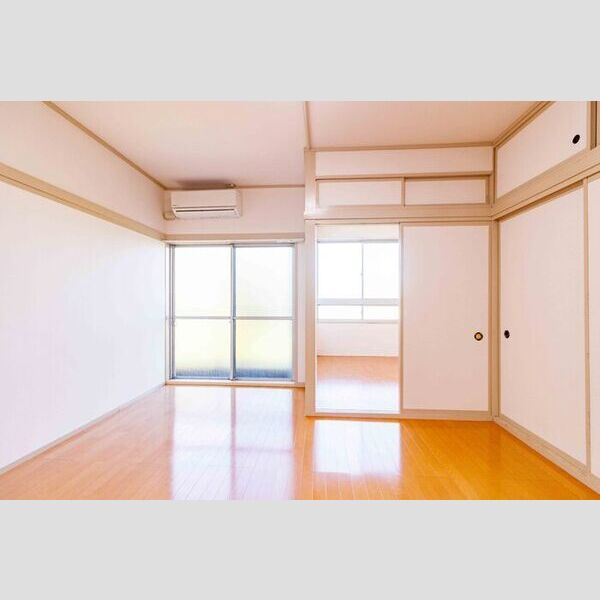 居室・リビング (302・LDK)