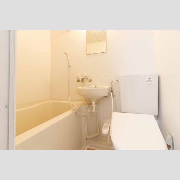 バス (302・浴室)