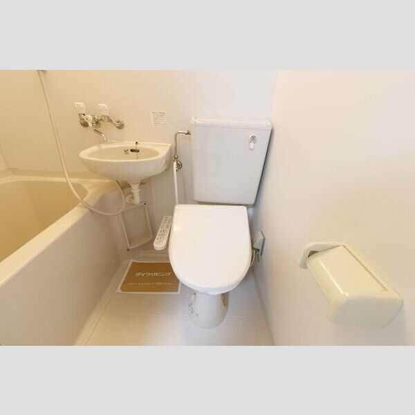 トイレ (302・トイレ)