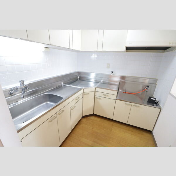 キッチン (F302・キッチン)